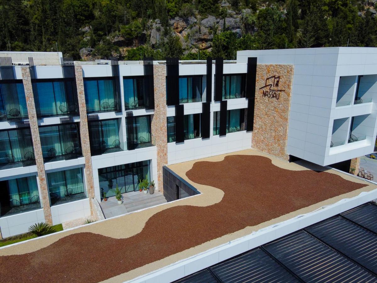 Nassau Hotel 4*